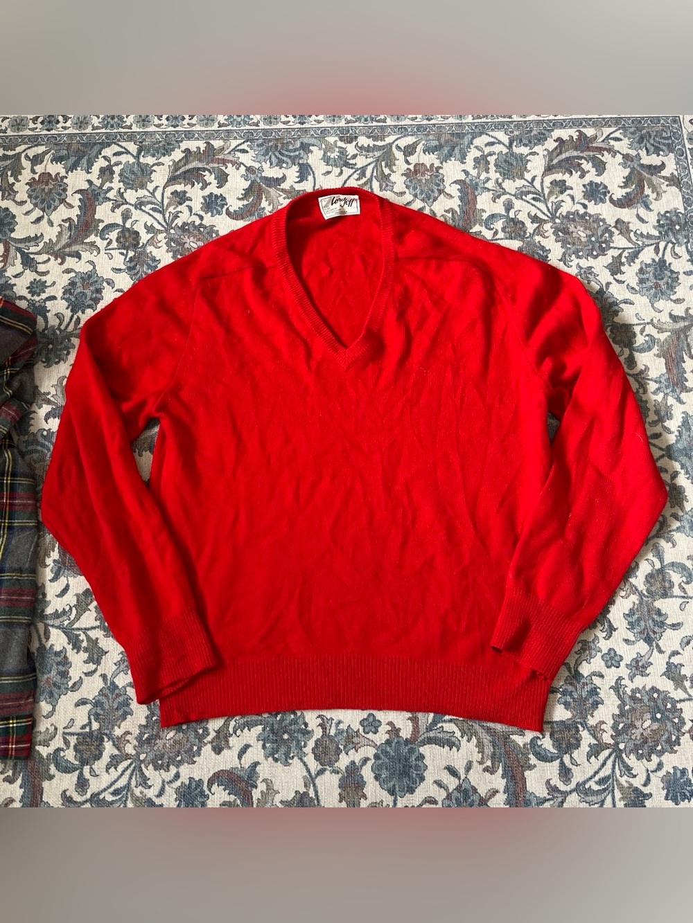 Vintage 1970s/1980s red cashmere sweater